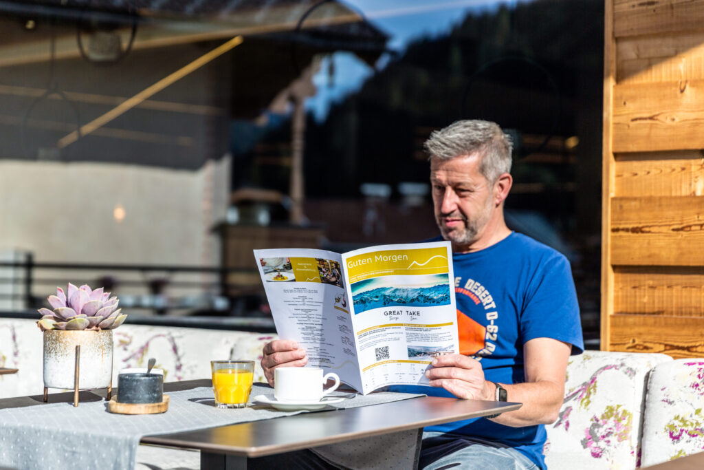 Hotel Marketing am Tisch